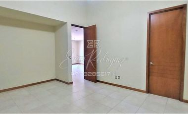 CASA EN RENTA EN LA CAMPIÑA, AMUEBLADA, CASA CLUB CON ALBERCA, PRIVADA, EQUIPADA