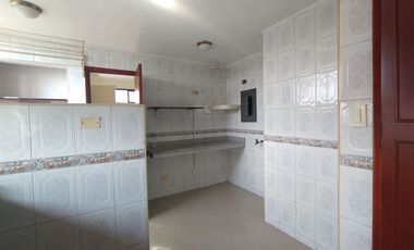 Apartamento en arriendo en Alto Prado.