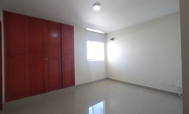 Apartamento en arriendo en Alto Prado.