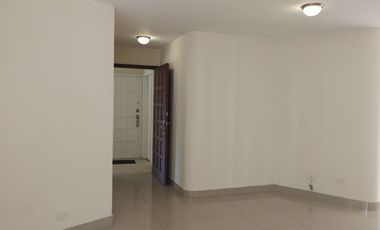 Apartamento en arriendo en Alto Prado.