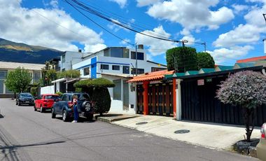 Arriendo pequeña suite sector Bicentenario, calle San Lorenzo