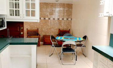 Arriendo pequeña suite sector Bicentenario, calle San Lorenzo