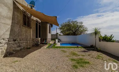Una Casa Un Sólo Nivel con Alberca, en Nueva Santa María Cuernavaca Morelos