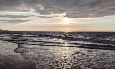 Terreno de venta Tonsupa de 1500m²