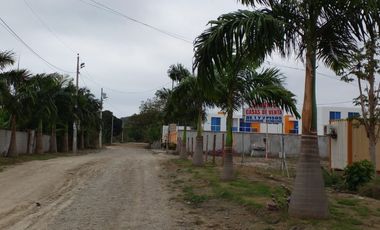 Terreno de venta Tonsupa de 1500m²