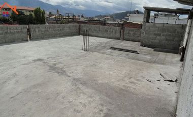 Casa de venta en Otavalo, calle Olmedo