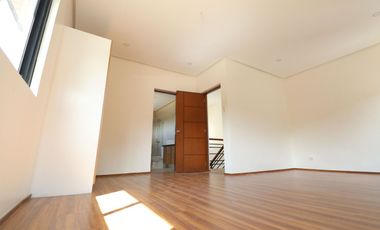 2 Storey Single Detache House and Lot For Sale in Sun Valley Antipolo with 3 Bedrooms and 3 Toilet and Bath PH2481