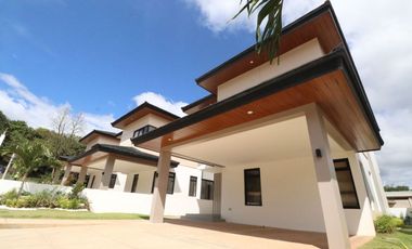 2 Storey Single Detache House and Lot For Sale in Sun Valley Antipolo with 3 Bedrooms and 3 Toilet and Bath PH2481