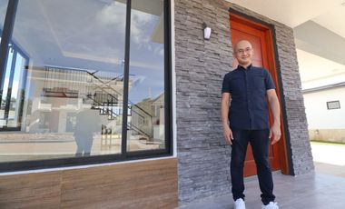 2 Storey Single Detache House and Lot For Sale in Sun Valley Antipolo with 3 Bedrooms and 3 Toilet and Bath PH2481