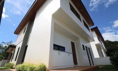 2 Storey Single Detache House and Lot For Sale in Sun Valley Antipolo with 3 Bedrooms and 3 Toilet and Bath PH2481
