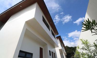 2 Storey Single Detache House and Lot For Sale in Sun Valley Antipolo with 3 Bedrooms and 3 Toilet and Bath PH2481