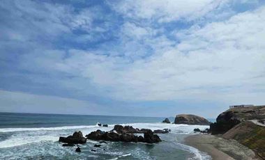 VENTA DE CASA CON VISTA PANORÁMICA EN LA PLAYA LA ENCONTRADA