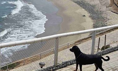 VENTA DE CASA CON VISTA PANORÁMICA EN LA PLAYA LA ENCONTRADA
