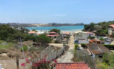AYANGUE CON VISTA AL MAR - ALQUILER CASA VACIONAL AMOBLADA