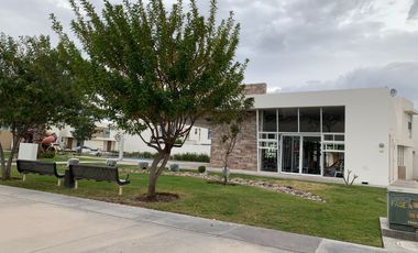 CASA AMUEBLADA PROXIMA A ZONA INDUSTRAIL, PRIV. CON ALBERCA,  CON SEGURIDAD 24/7