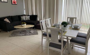 CASA AMUEBLADA PROXIMA A ZONA INDUSTRAIL, PRIV. CON ALBERCA,  CON SEGURIDAD 24/7