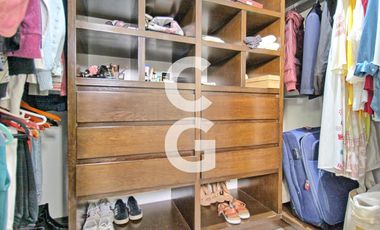 Casa en Venta en Cancun en Residencial Villa Magna con Alberca y Jardín