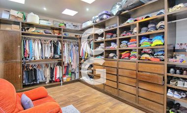 Casa en Venta en Cancun en Residencial Villa Magna con Alberca y Jardín