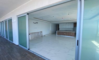 Venta de departamento a pie de playa en Mazatlán