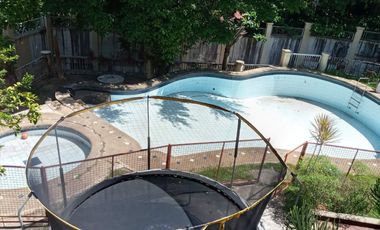 OLONGAPO CITY 6-DOOR APARTMENRT WITH SWIMMING POOL FOR SALE!