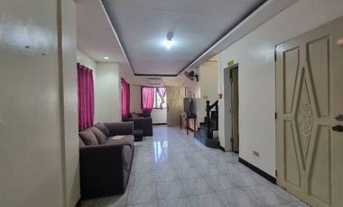 OLONGAPO CITY 6-DOOR APARTMENRT WITH SWIMMING POOL FOR SALE!