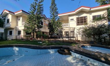 OLONGAPO CITY 6-DOOR APARTMENRT WITH SWIMMING POOL FOR SALE!