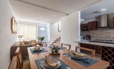 Casa en Condominio en Venta con jardín propio al sur de Cuernavaca, Xochitepec Morelos