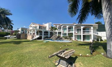 CASA EN VENTA EN FRACCIONAMIENTO LOMAS DE COCOYOC, MORELOS