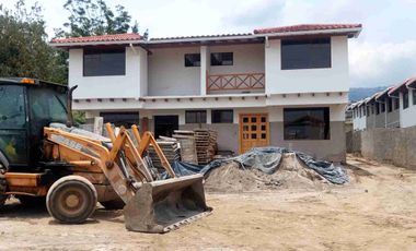 Casas de venta sector armenia con accesos independientes VIP