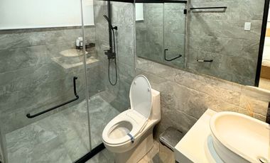 Alabang Hills House and Lot, 3 Bedroom, 4 Bathrooms, at 430 SQM Lot Area and 373 SQM Floor Area, Fully Furnished. FOR SALE
