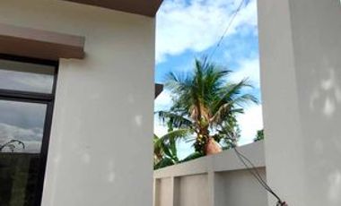 For Rent House and Lot in Woodway Townhomes,Talisay City,Cebu