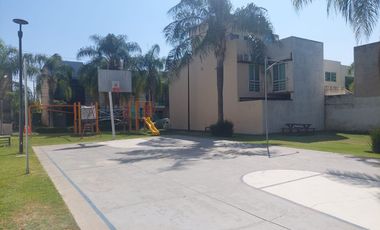 CASA EN RENTA EN COTO  EN VALLE DE SAN ISIDRO, ZAPOPAN.