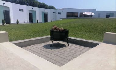Se Vende Amplia Casa De Campo En Cañete Imperial