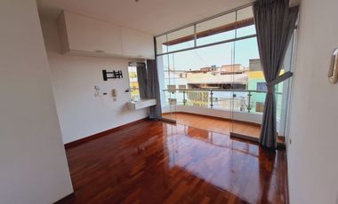 Se Alquila Departamento Surco ( San Roque)