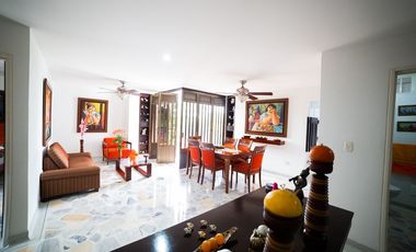 Apto Edificio SEVILLA - Frente  al Centro de convenciones 2 Habitaciones