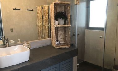BONITA CASA EN VENTA CON EXCELENTE UBICACION