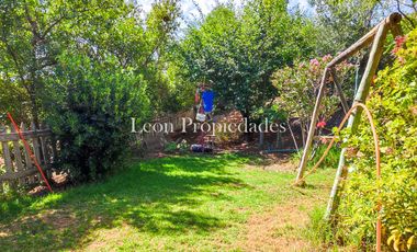 Leon Propiedades vende parcela con casa en sector Lo Aguila, Curacavi.