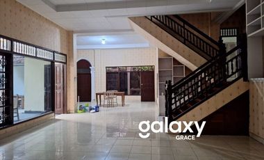 DISEWAKAN RUMAH 2 LANTAI PEMUDA RENON DENPASAR, BALI