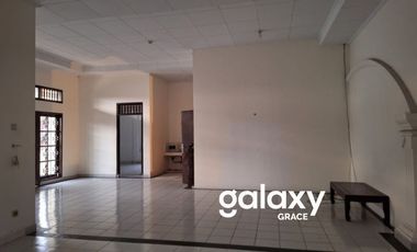 DISEWAKAN RUMAH 2 LANTAI PEMUDA RENON DENPASAR, BALI