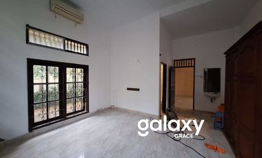 DISEWAKAN RUMAH 2 LANTAI PEMUDA RENON DENPASAR, BALI