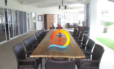 Casa grande frente al mar de Venta en Playas Villamil, Vía a Data km 8