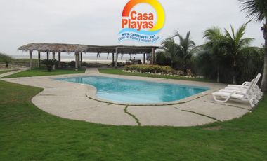 Casa grande frente al mar de Venta en Playas Villamil, Vía a Data km 8