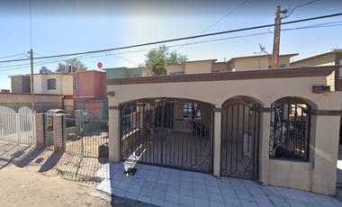 VENTA DE CASA EN BIOLOGOS COL LAS PALOMAS MEXICALI