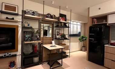Newly Launched Studio unit with balcony, Christian Route, cor St. Peter St, Pasig. Near by Capitols Commons