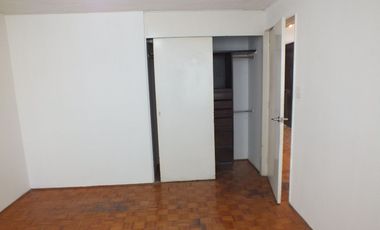 EXELENTE DEPARTAMENTO EN AV. UNIVERSIDAD, BIEN UBICADO.