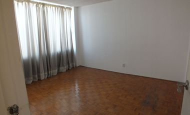 EXELENTE DEPARTAMENTO EN AV. UNIVERSIDAD, BIEN UBICADO.