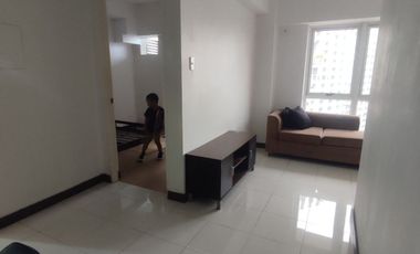 1BR Condo For Rent in Sheridan Towers South near BGC