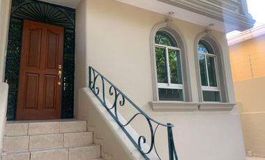 Exclusiva Casa con Ubicación Privilegiada cerca de la Minerva!