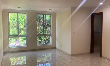 Exclusiva Casa con Ubicación Privilegiada cerca de la Minerva!