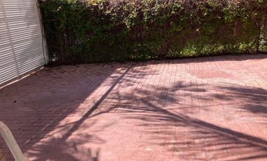 SE RENTA AMPLIA CASA EN LA TOSCANA